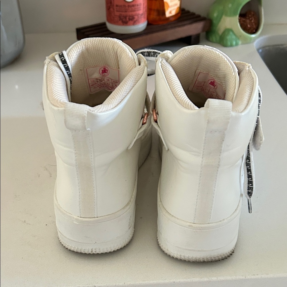 Juicy Couture Cream High-Top Sneakers with Black Laces - Picture 3 of 5
